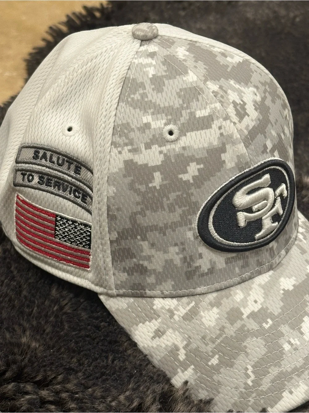 NWT Salute to Service SF 49er Camo Cap